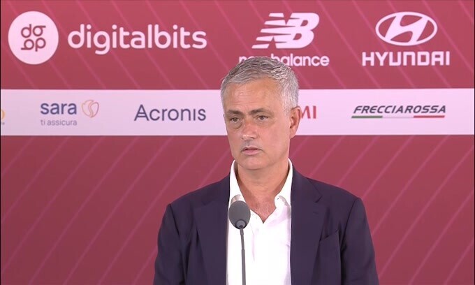 Mourinho: "É la sfida più importante della mia carriera"