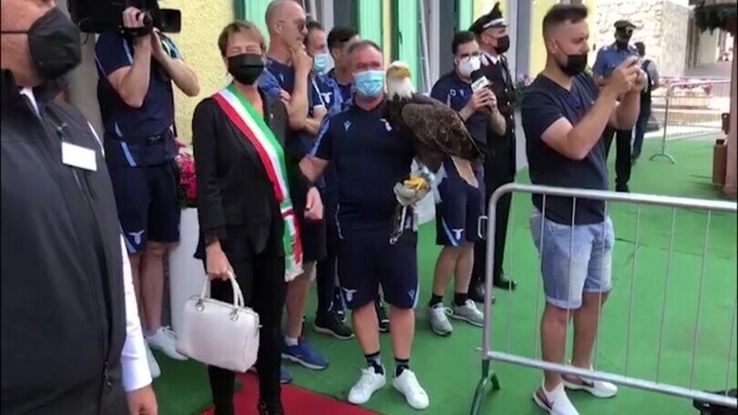 Auronzo, spunta lo striscione per Maurizio Sarri