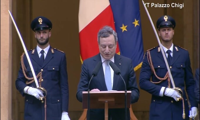 Draghi a Donnarumma: "N'do stai? Che parate..."
