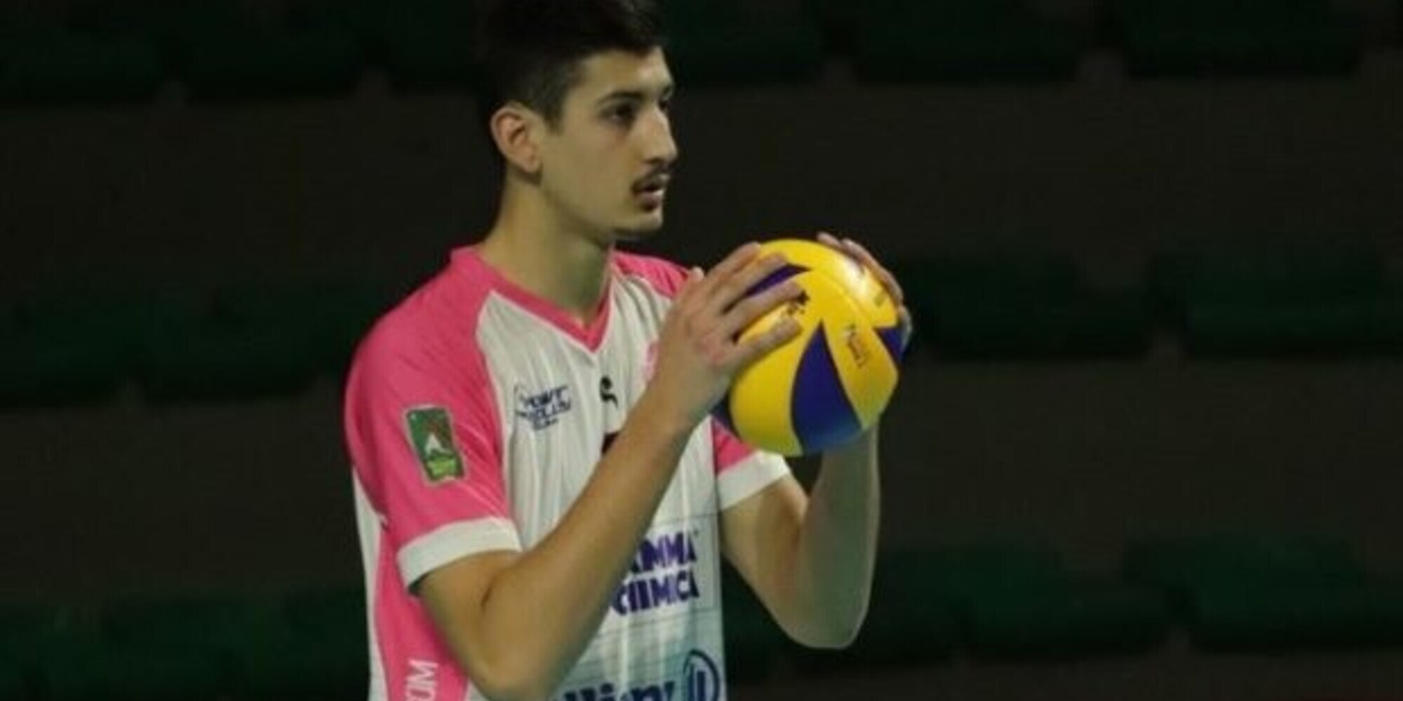 Cantù porta in A2 Matteo Salvador