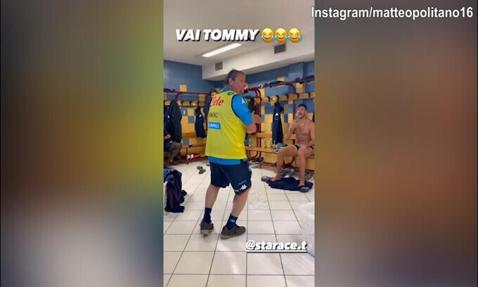 Napoli: ecco Tommy Starace, la star dello spogliatoio