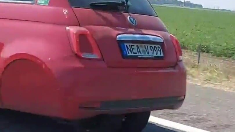 Fiat 500, in autostrada spunta la versione "tre ruote"