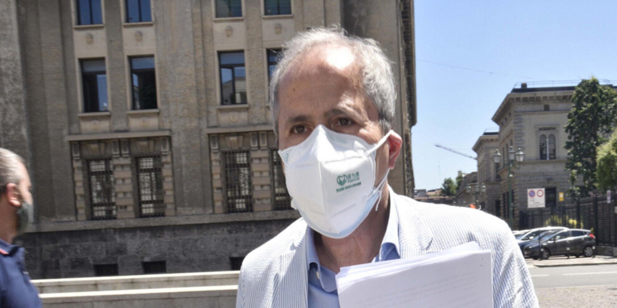 Covid, Crisanti lancia l'allarme: "Rischiamo di sprecare 6 mesi"
