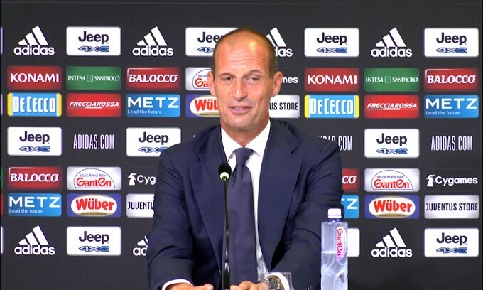 Allegri emozionato ai giornalisti: "Aspetto le vostre simpatiche domande"