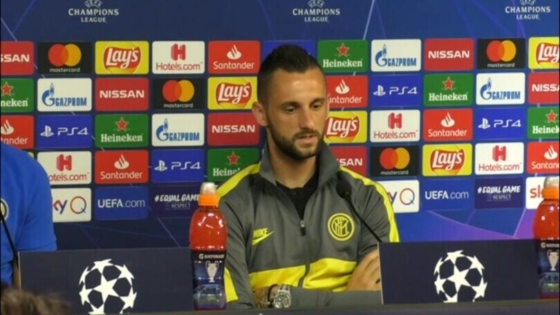 Inter, testa al rinnovo di Brozovic