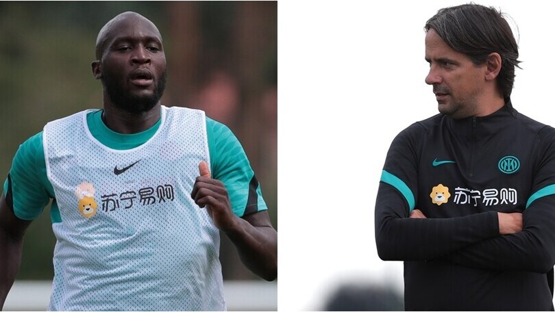 Inter, continua la preparazione: Inzaghi osserva, Lukaku lavora duro