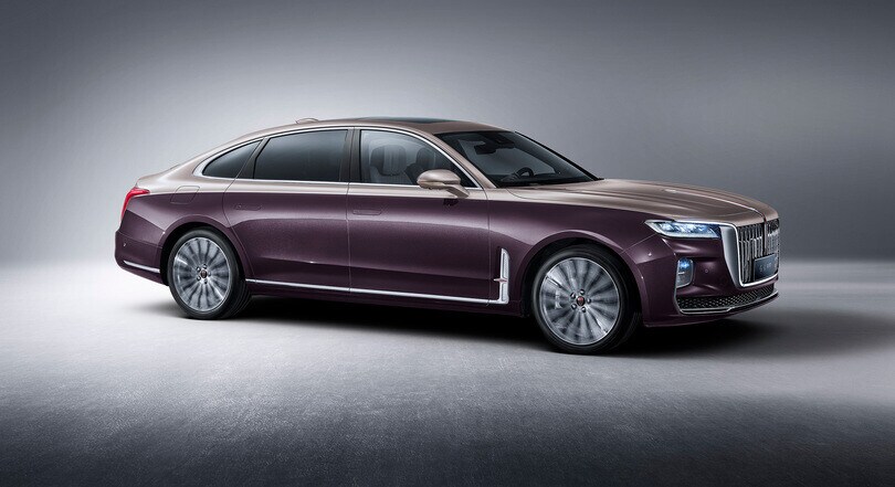 Hongqi H9, berlina-limousine cinese da 252 cv