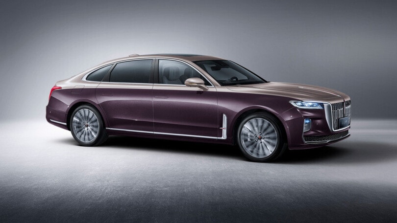 Hongqi H9, berlina-limousine cinese da 252 cv