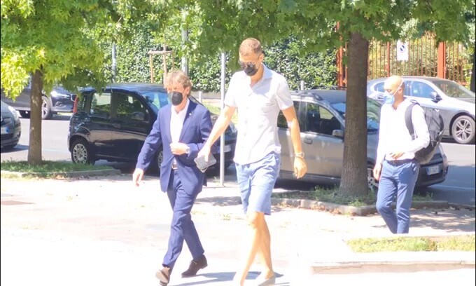 Inter, visite mediche per Dzeko