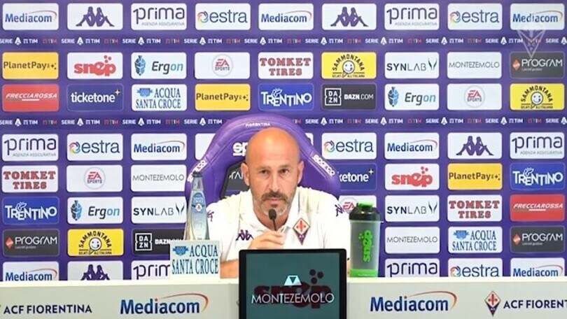 Italiano conferma: "Vlahovic giocherà nella Fiorentina"