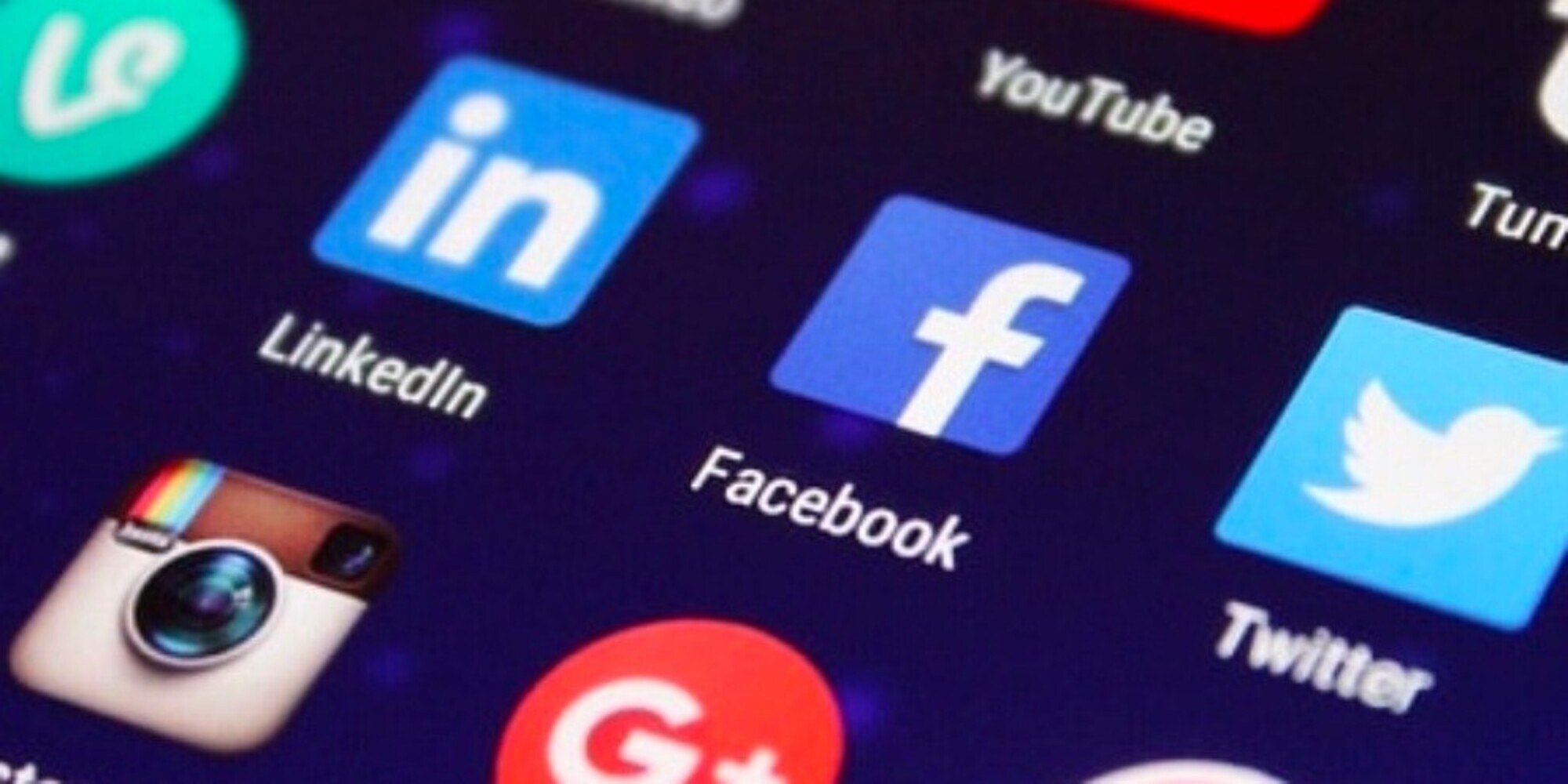 Ecco come i social network stanno proteggendo gli utenti afghani