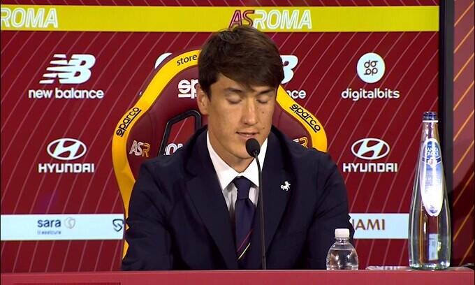 Shomurodov: "A Roma per vincere trofei"