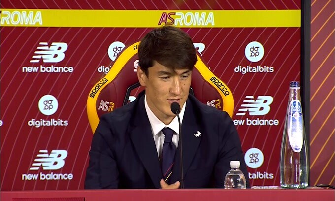 Shomurodov: "Mourinho uno dei migliori al mondo"
