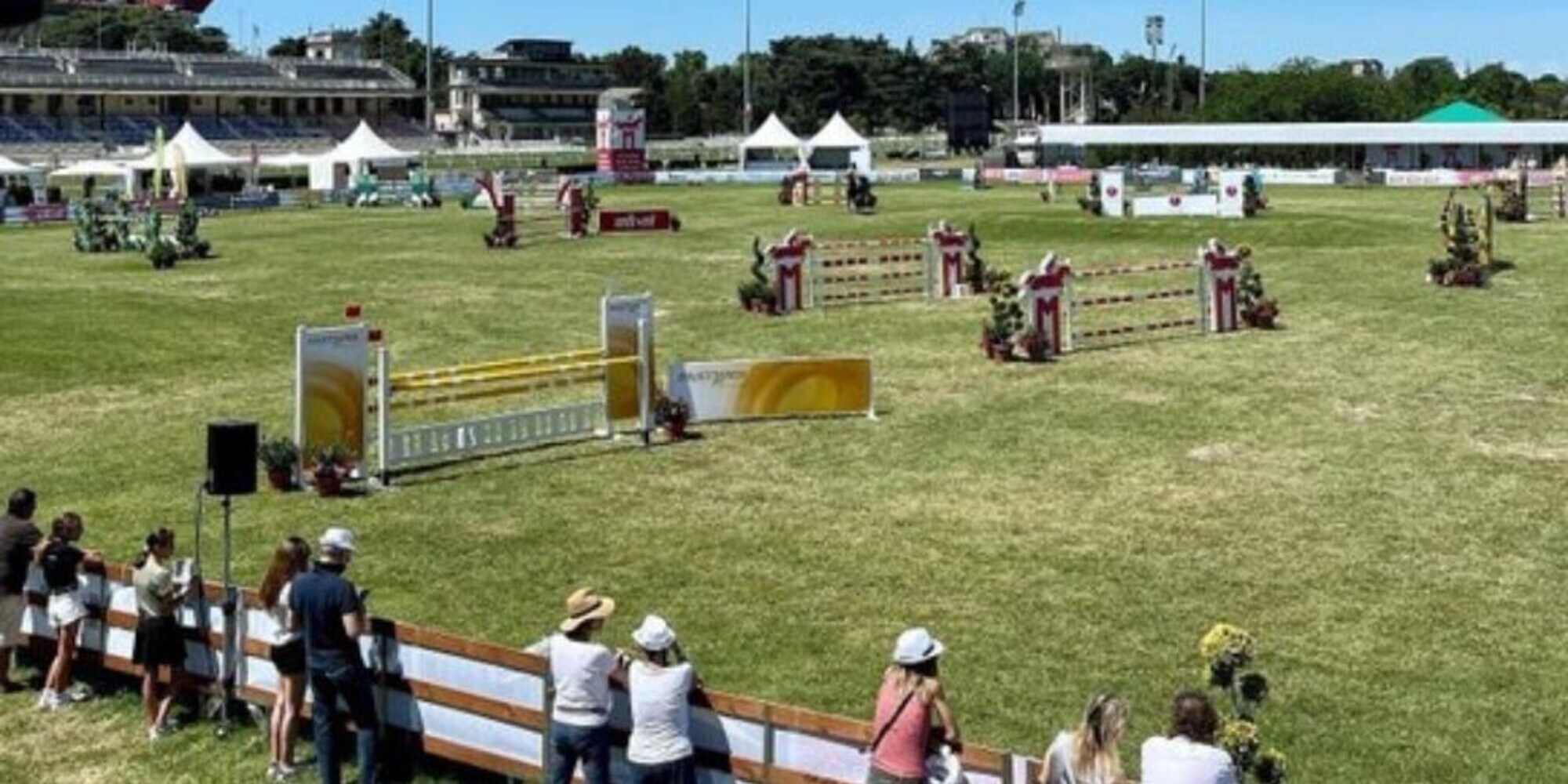Ippica: all'Ippodromo di Milano tornano le aste di puledri trottatori