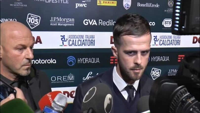 Juve-Pjanic, frenata: spunta il Siviglia