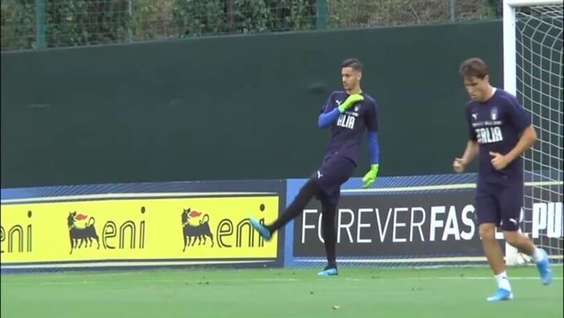 Meret: doppia frattura lombare, lascia ritiro Nazionale