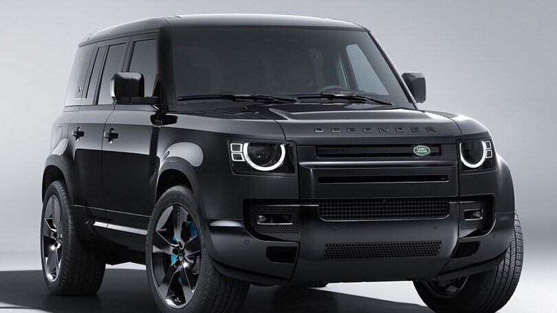 Land Rover Defender V8 Bond Edition