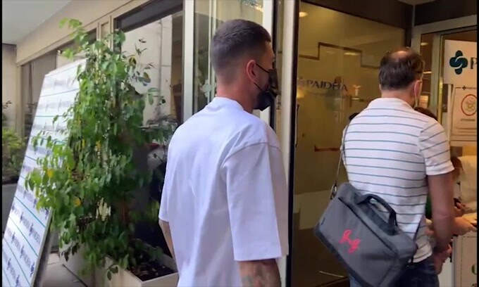 Visite mediche per Zaccagni, ma c'è la coda