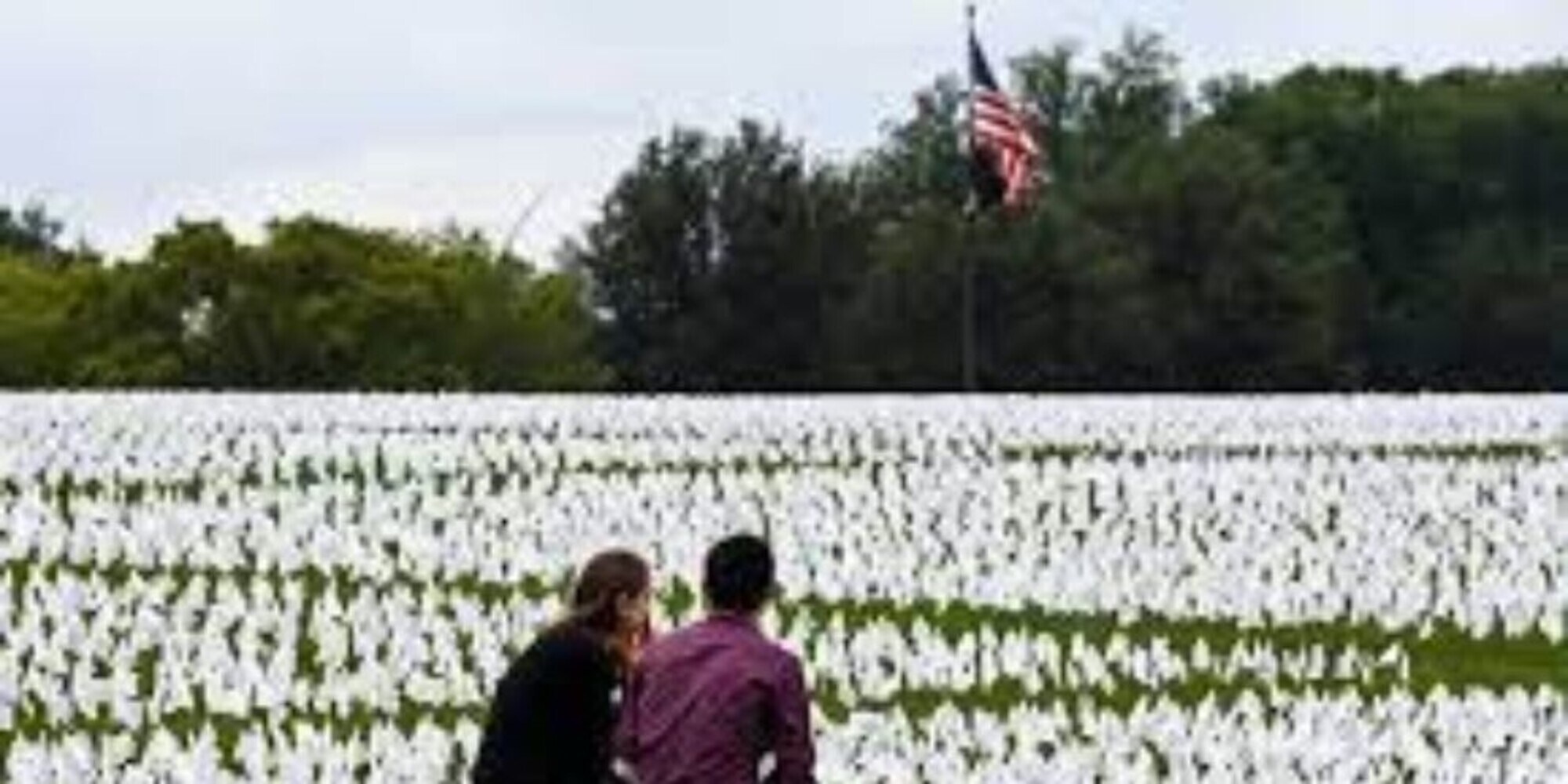 Washington, 650mila bandiere bianche in ricordo delle vittime del Covid