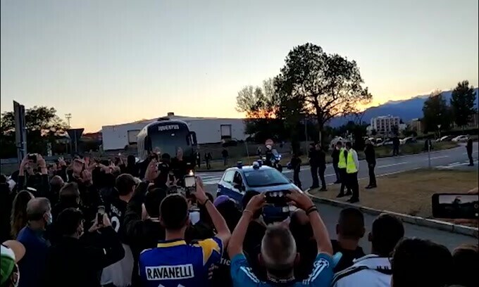 Juve-Milan, l'arrivo del pullman bianconero