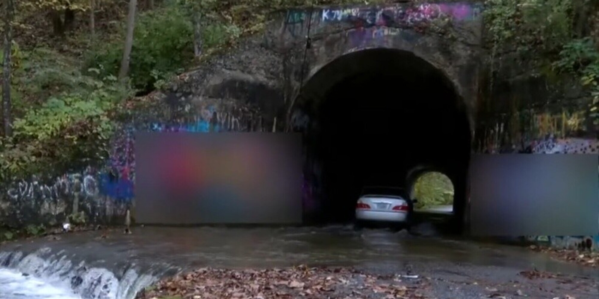 Il Tunnel è infestato e le auto si bloccano: la leggenda terrorizza gli automobilisti