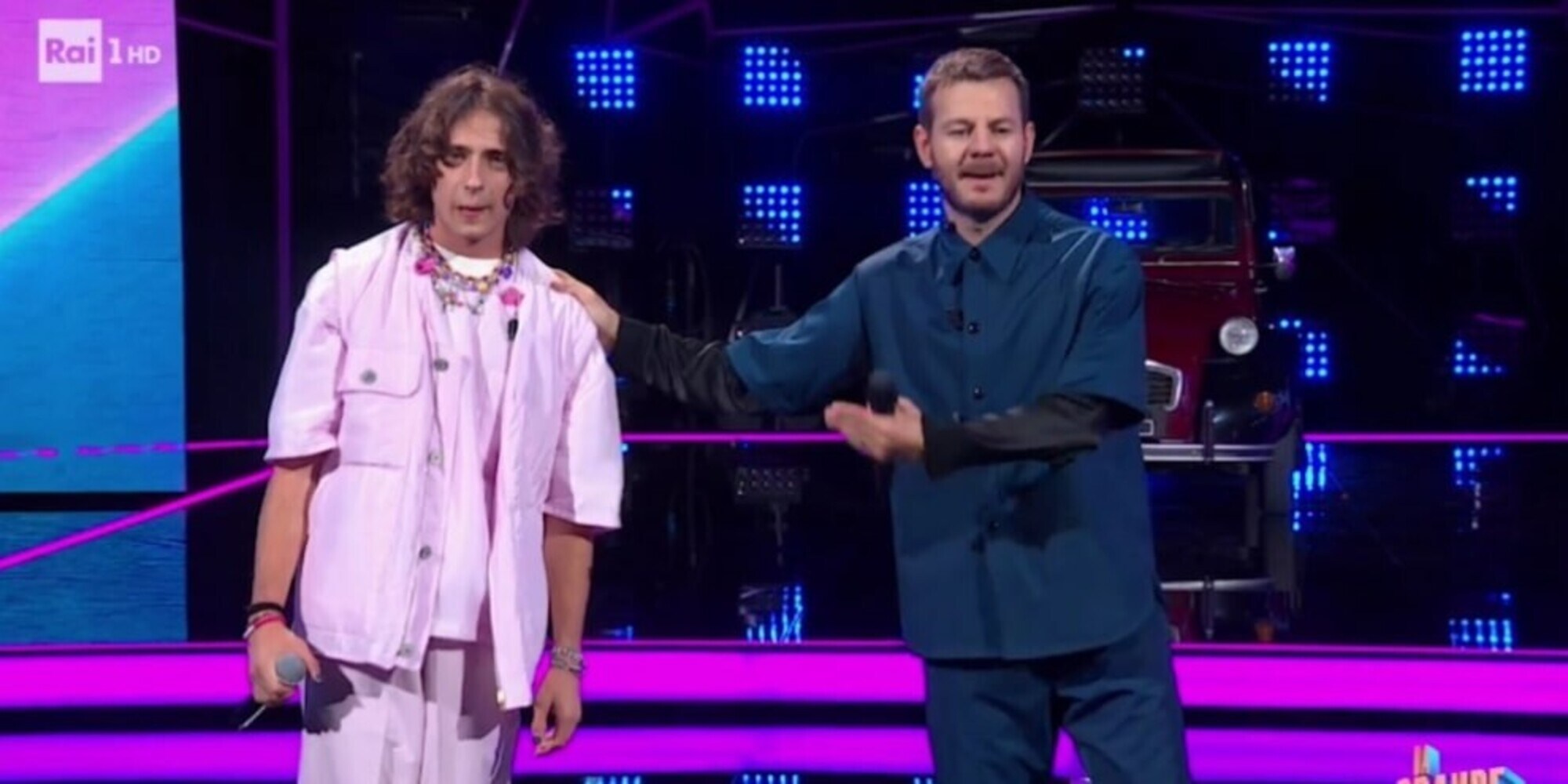 Sangiovanni, la battuta di Alessandro Cattelan gela il cantante