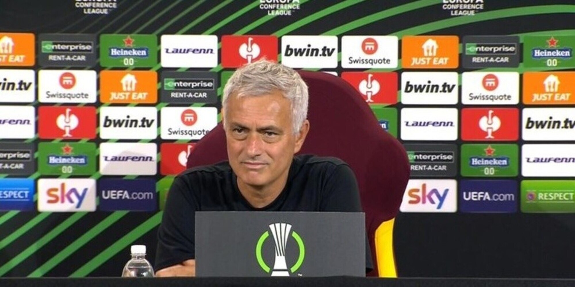 Mourinho: "Preferirei la Champions, ma voglio la Conference con la Roma"