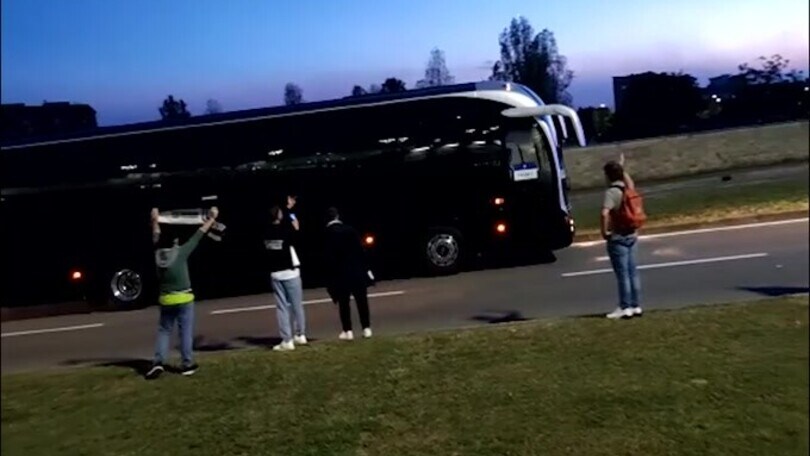 Juventus-Chelsea, arriva il pullman del Chelsea