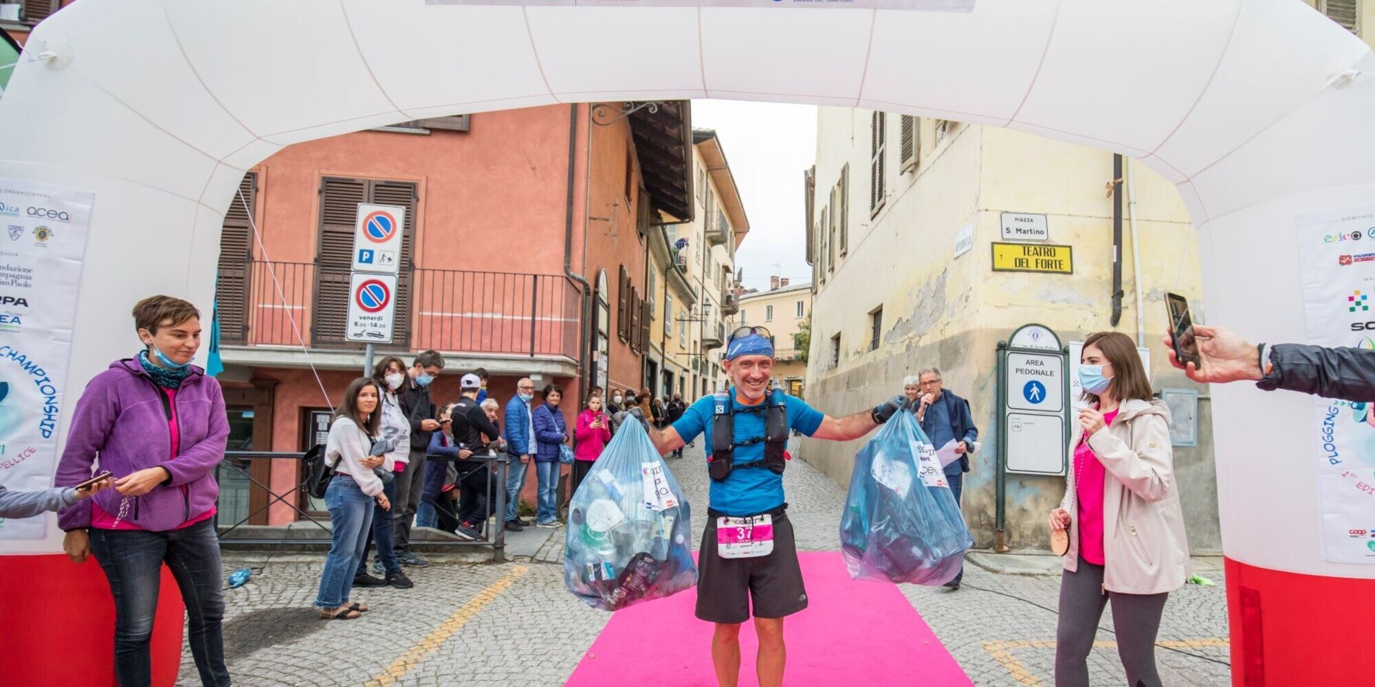 Con 48 e 38 kg di rifiuti Olocco e Canuto vincono il Campionato Mondiale di Plogging