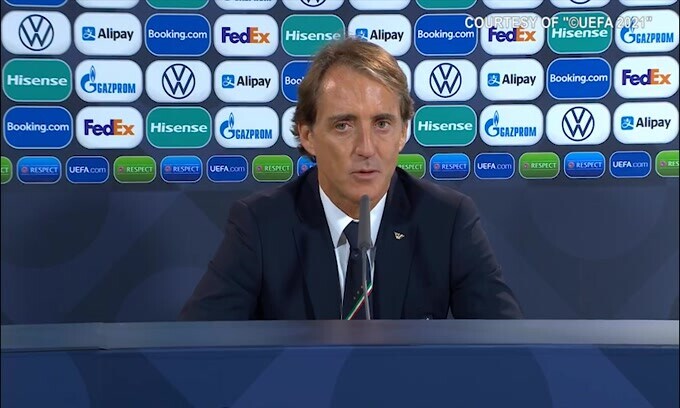 Mancini: "Dispiace per i fischi ricevuti da Donnarumma"