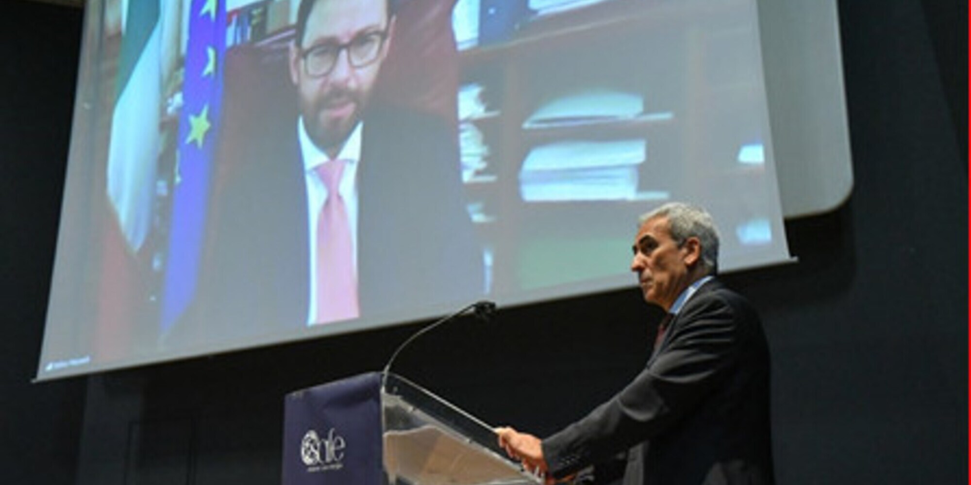 Il Ministro Patuanelli alla Cerimonia di Chiusura del Master SAFE