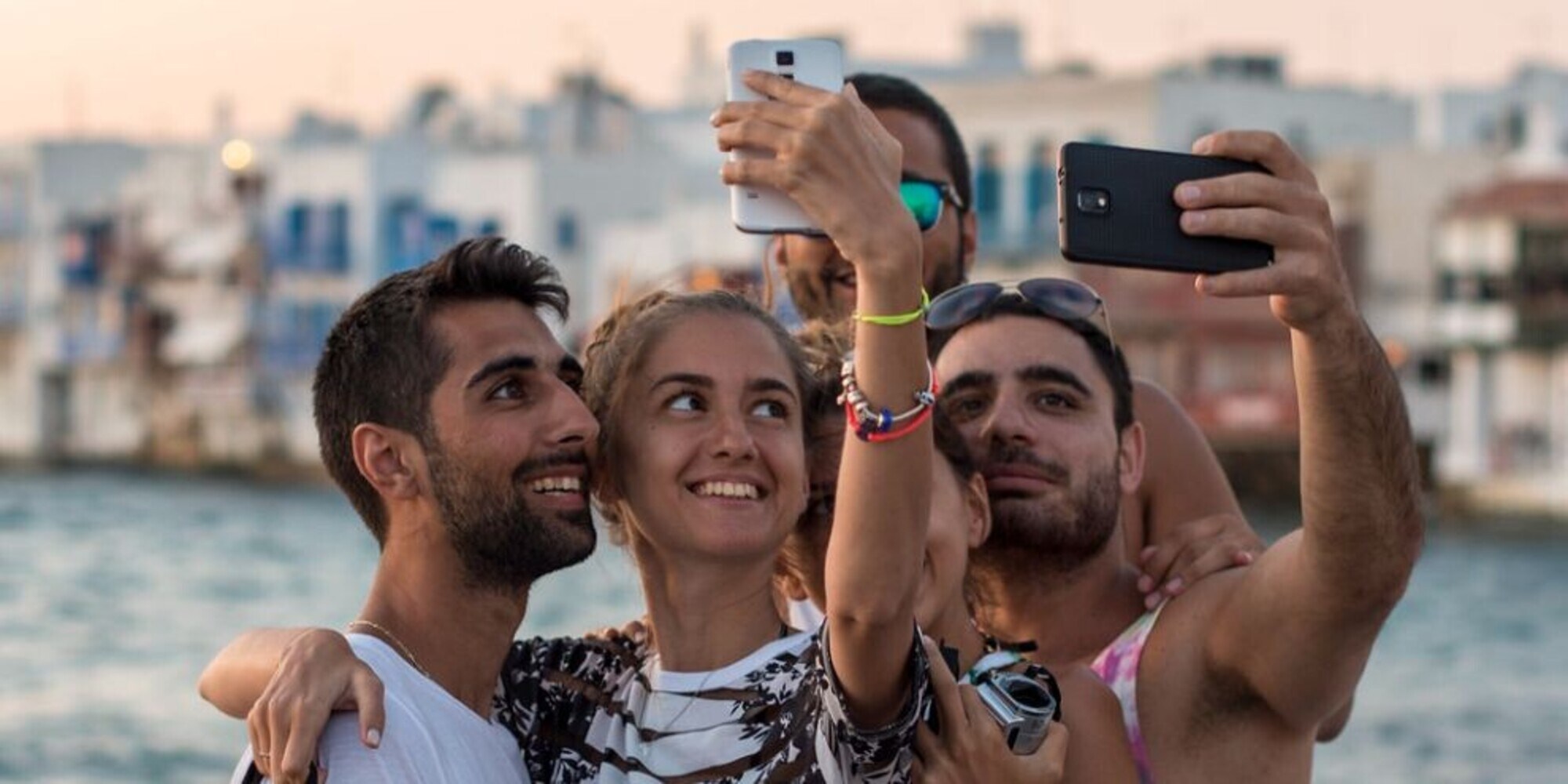 Morti per selfie triplicate nel 2021 dopo la fine del lockdown