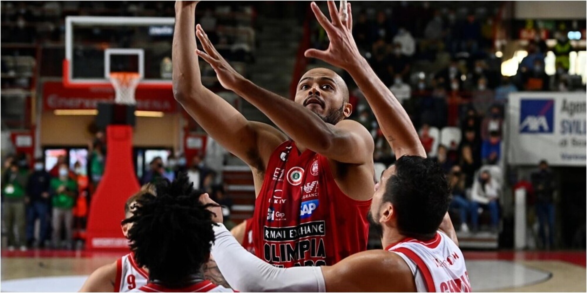 Milano vince il derby con Varese, V.Bologna asfalta Venezia