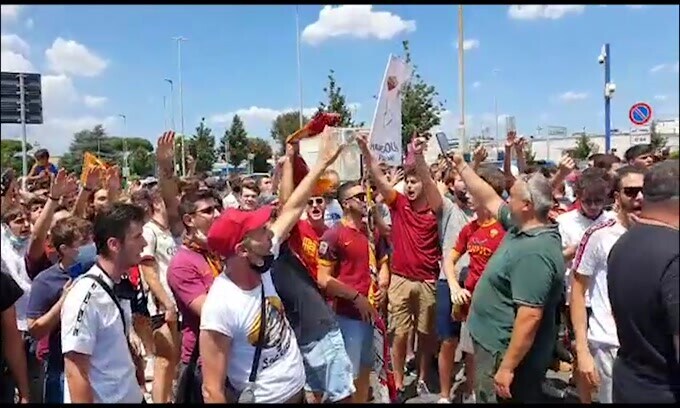 Roma, boom di abbonamenti venduti
