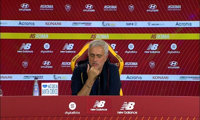Mourinho: "Mi fido di Orsato. Poco rispetto per me allo Stadium"