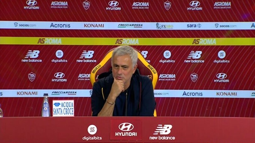 Mourinho su Villar: "E' convocato, avrà le su chance"
