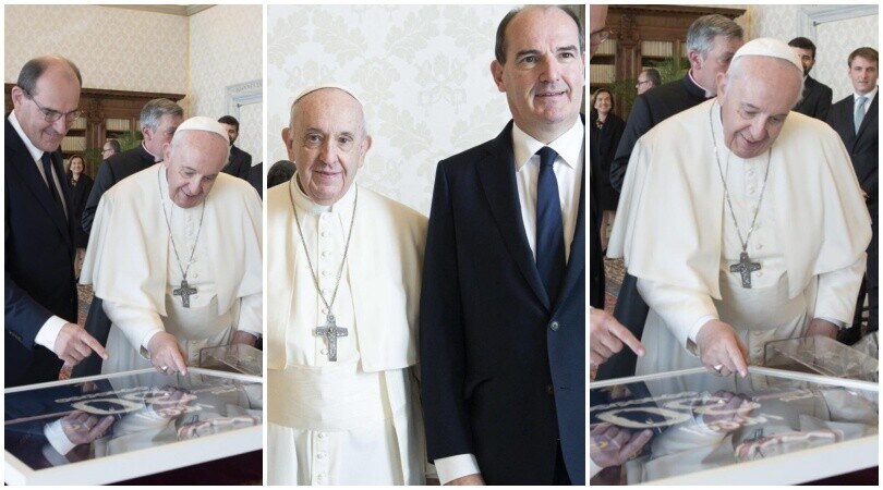 Castex dona a Papa Francesco la maglia di Lionel Messi