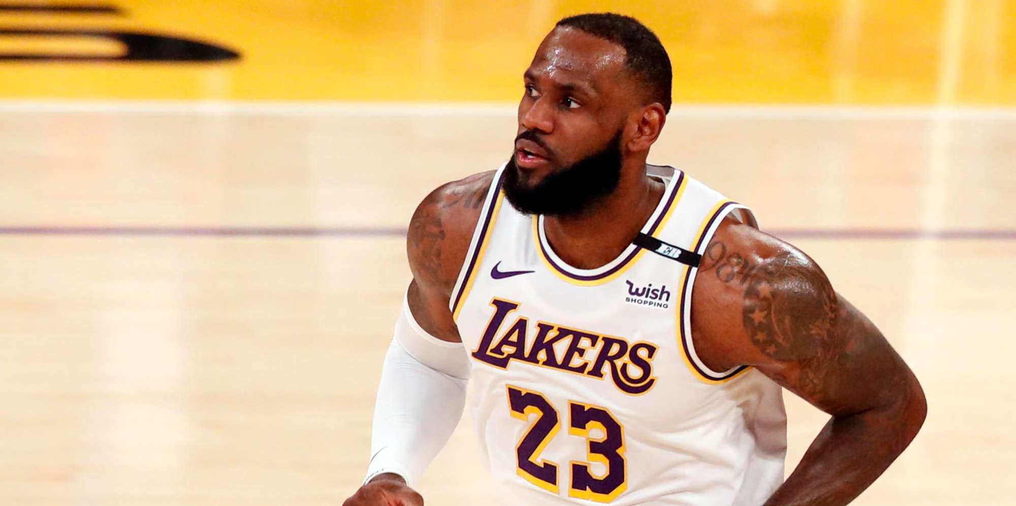 Lakers, multa e ammonizione per LeBron James: ecco perché