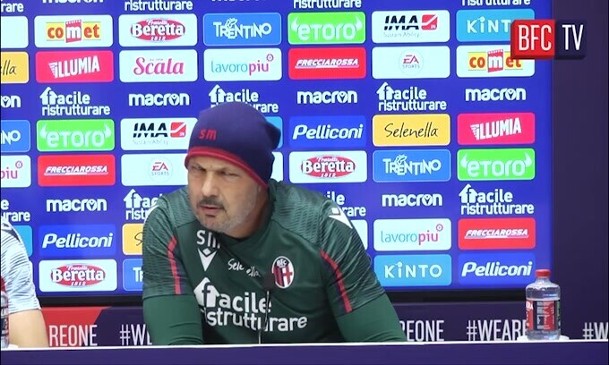 Miha al giornalista: "Domanda in francese e poi traduci.."
