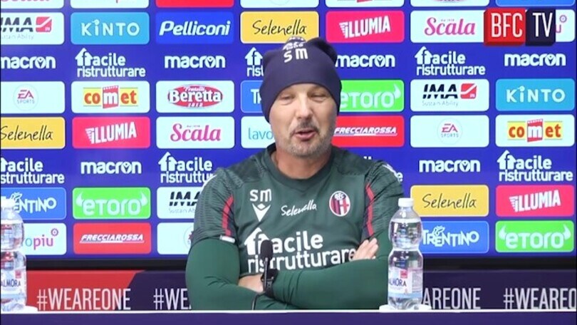 Mihajlovic schiaffo a Hickey: "Devo stare attento"