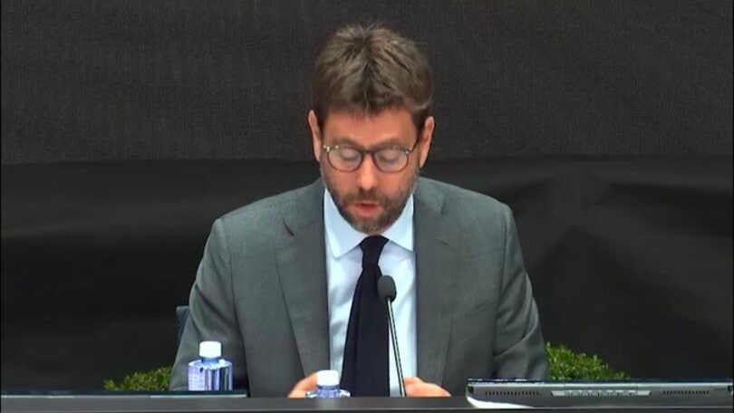 Agnelli: "È importante vaccinarsi, io l'ho fatto"