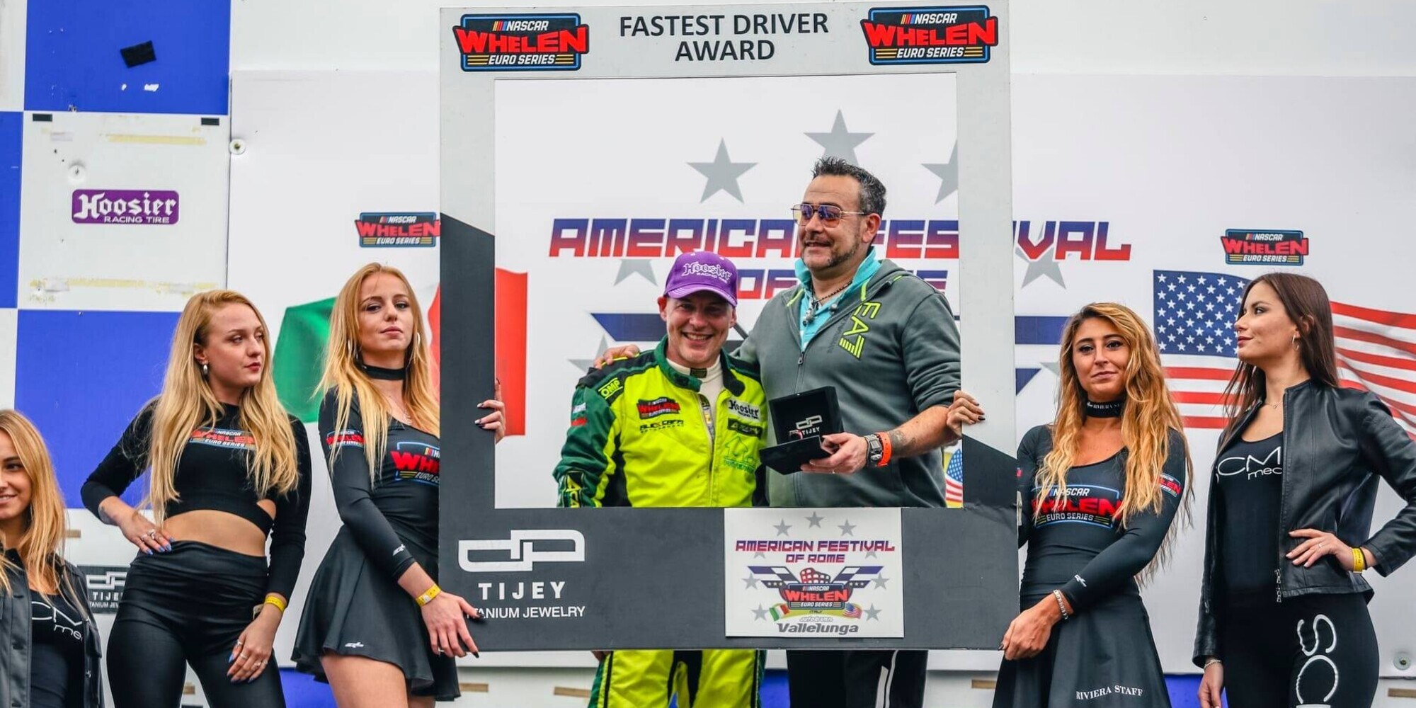 Villeneuve alza la coppa a Vallelunga: vince alla Nascar Whelen Euro Series