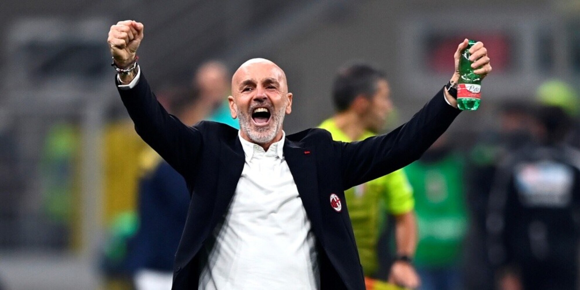 Milan, Pioli è l'allenatore del mese! La premiazione al derby