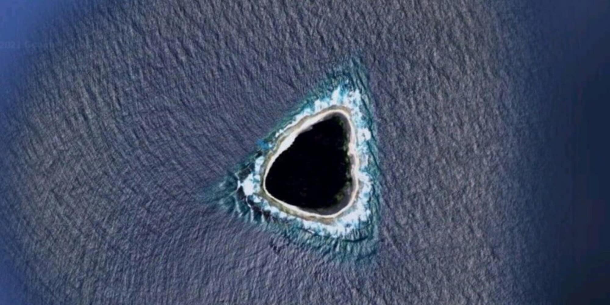 Svelato il mistero del “buco nero” apparso su Google Maps