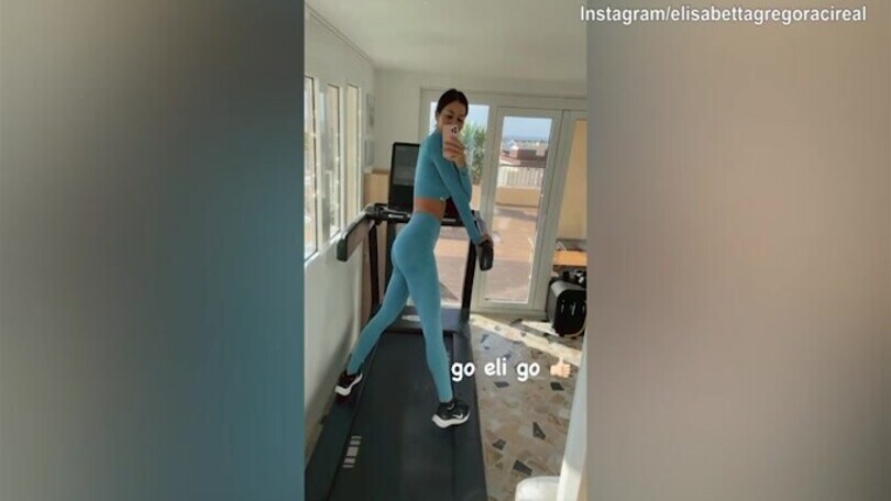 Elisabetta Gregoraci è super in palestra!