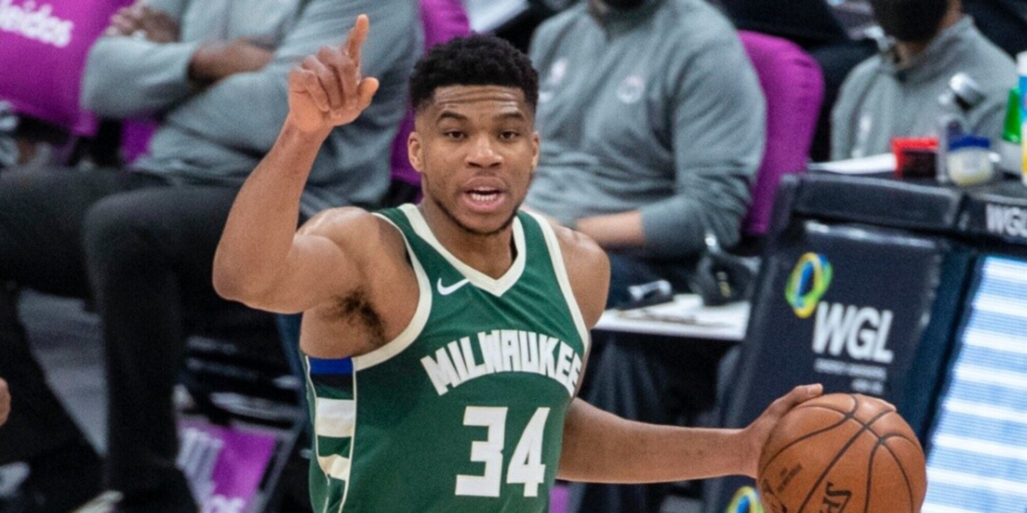 Nba, Antetokounmpo-show, Lakers ko! Bene Gallinari