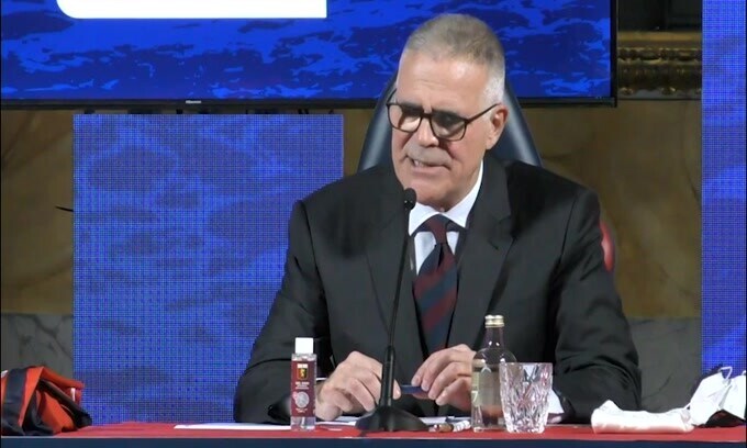 Zangrillo: "Consigli da Berlusconi? Non ho chiesto niente"
