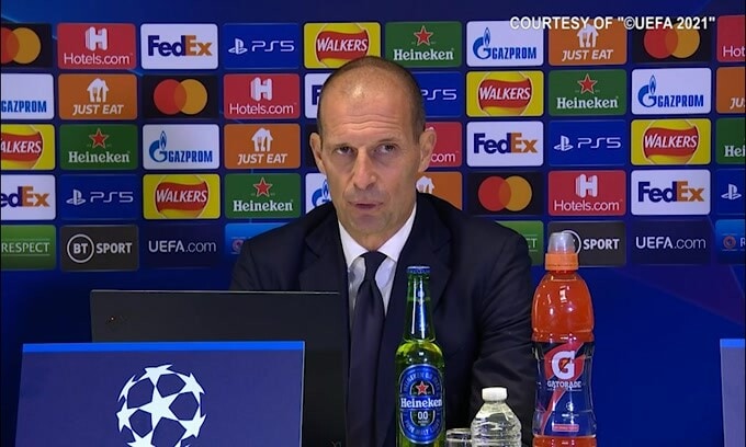 Allegri: "Teniamo buono il primo tempo"