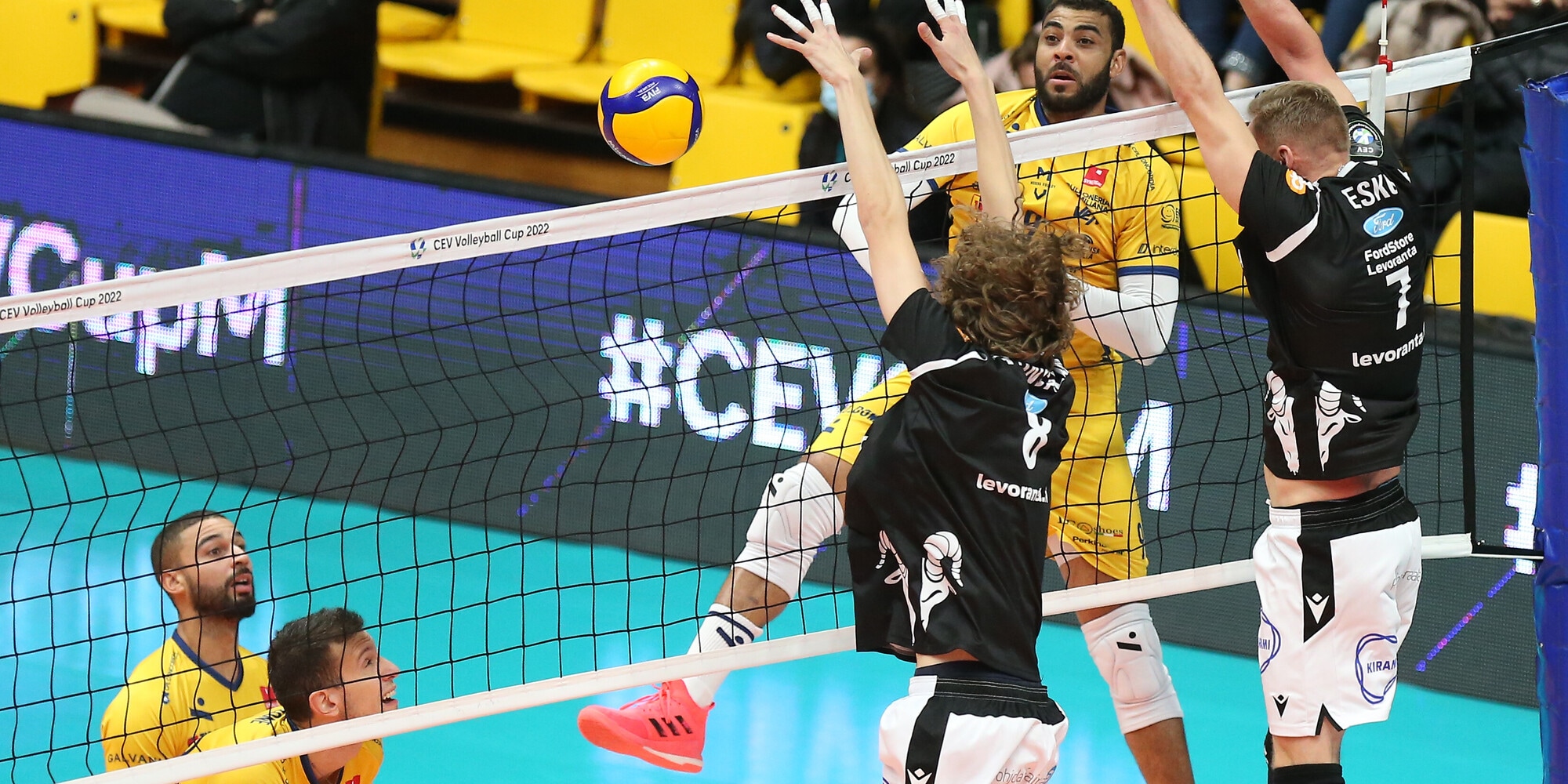 Modena e Monza giocano i 16i di Cev Cup