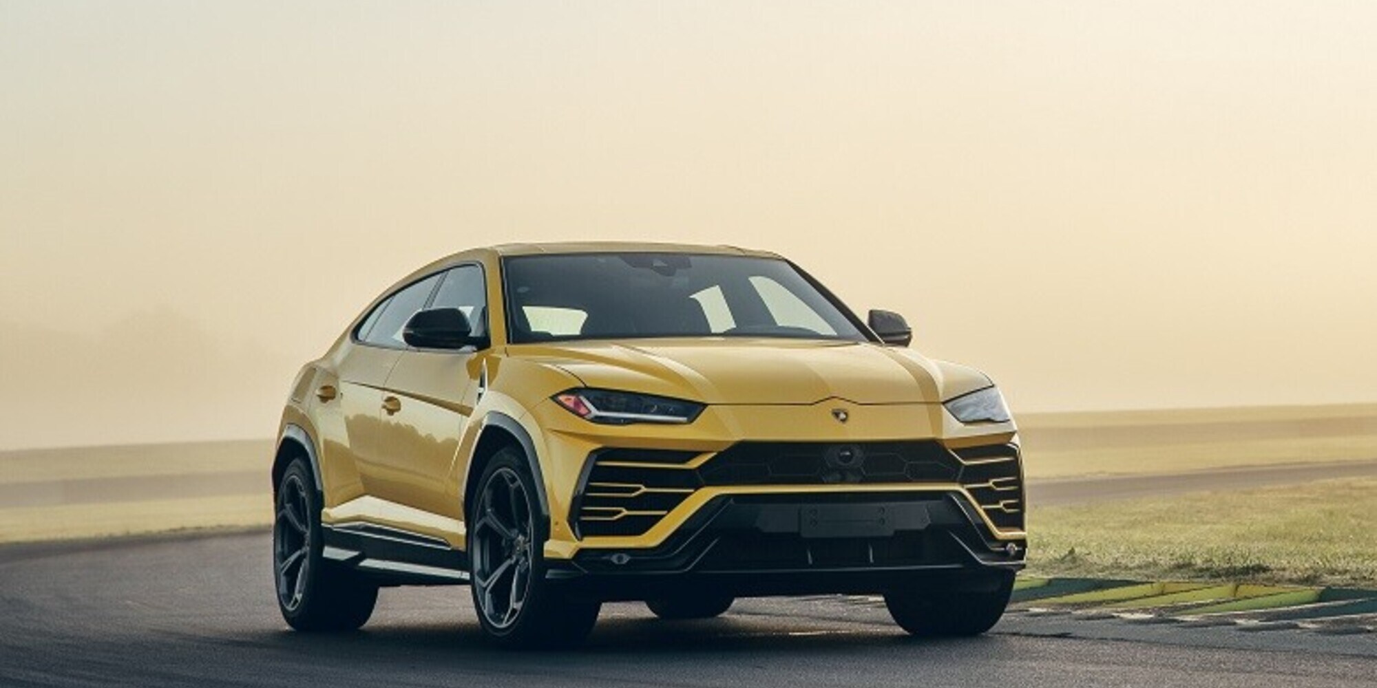 Il "furbetto" si compra la Lamborghini con i fondi Covid: la pena è severissima